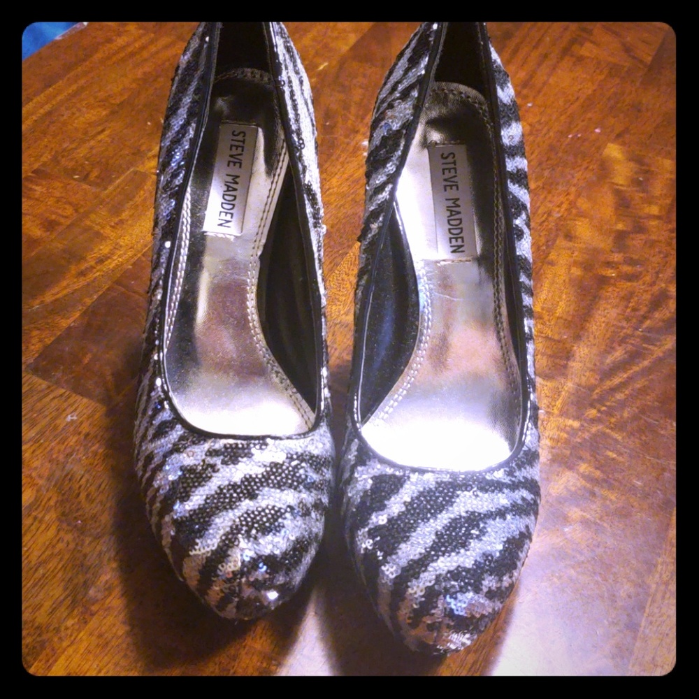 Shoe